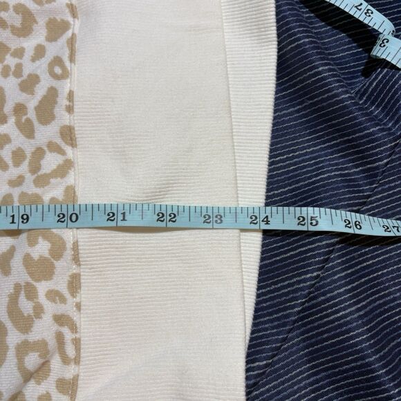 Time Tru Animal Print Sweater Women S Beige White Leopard Cozy Fall Winter Layer - Picture 5 of 6